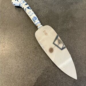 Blue and White Ceramic-Handled Cake Server - Unbranded